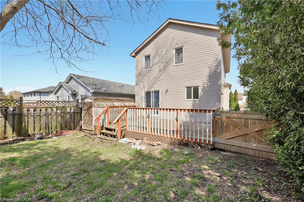 34 Phair Crescent, London, ON - Outdoor