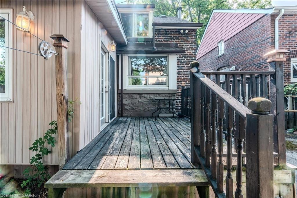 95 Paradise Road N, Hamilton, ON - Outdoor