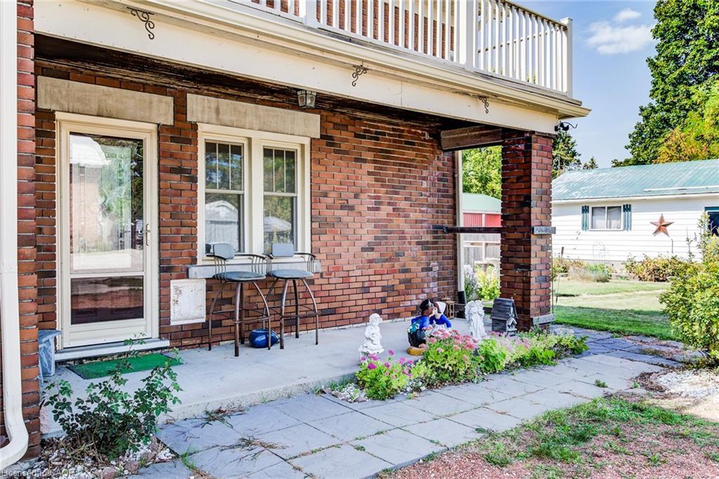 56 Albert Street E, Plattsville, ON - Outdoor