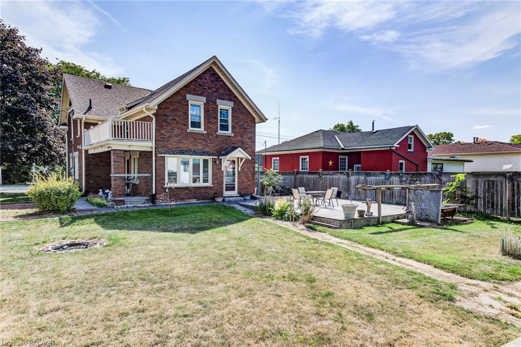 56 Albert Street E, Plattsville, ON - Outdoor