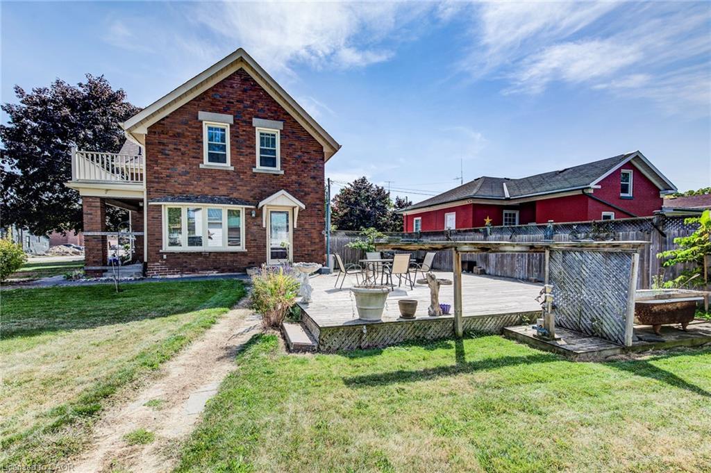 56 Albert Street E, Plattsville, ON - Outdoor