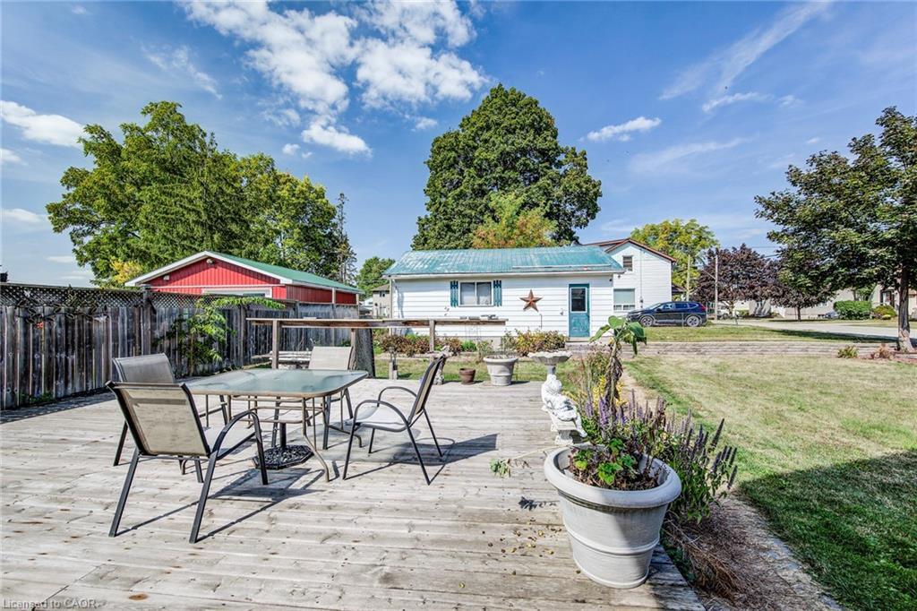 56 Albert Street E, Plattsville, ON - Outdoor With Deck Patio Veranda