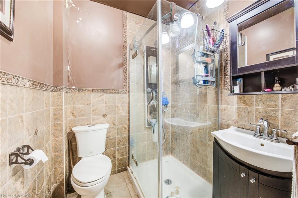 56 Albert Street E, Plattsville, ON - Indoor Photo Showing Bathroom