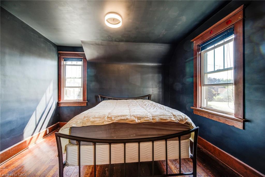 56 Albert Street E, Plattsville, ON - Indoor Photo Showing Bedroom