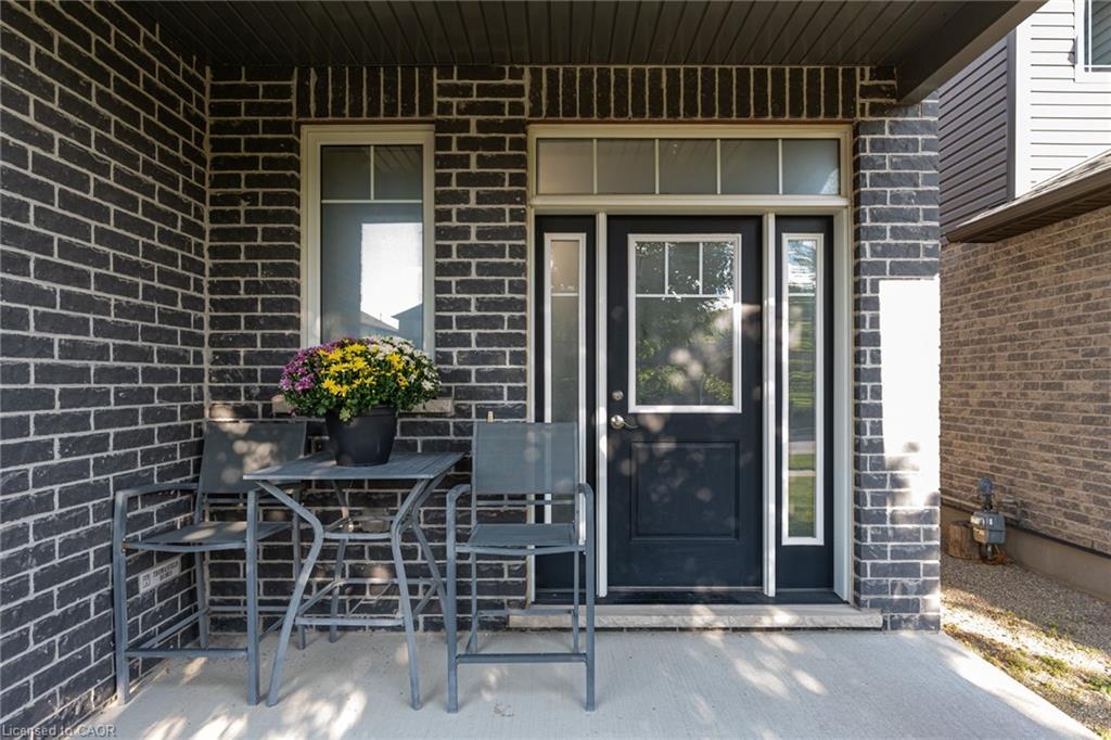 91 Taylor Drive, Grand Valley, ON - Outdoor