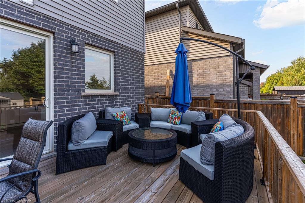 91 Taylor Drive, Grand Valley, ON - Outdoor With Deck Patio Veranda With Exterior