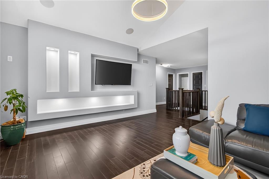 59 Netherwood Road, Kitchener, ON - Indoor Photo Showing Living Room With Fireplace