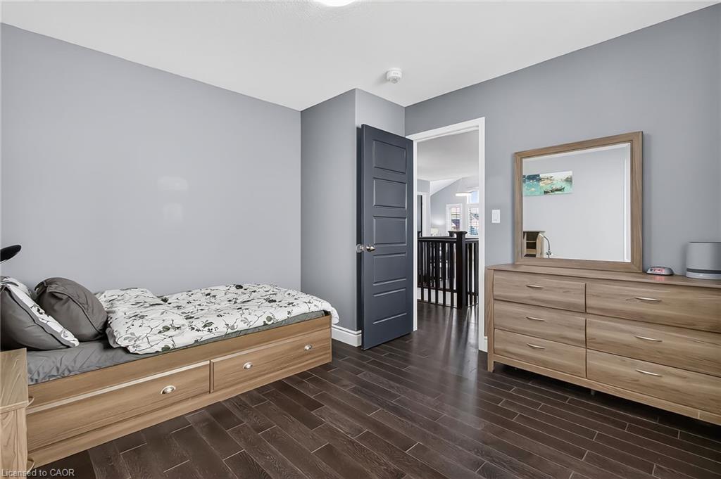 59 Netherwood Road, Kitchener, ON - Indoor Photo Showing Bedroom