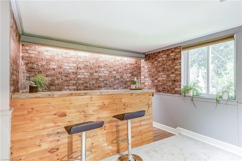 1216 De Quincy Crescent, Burlington, ON - Indoor Photo Showing Other Room