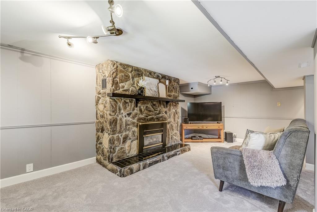 1216 De Quincy Crescent, Burlington, ON - Indoor With Fireplace