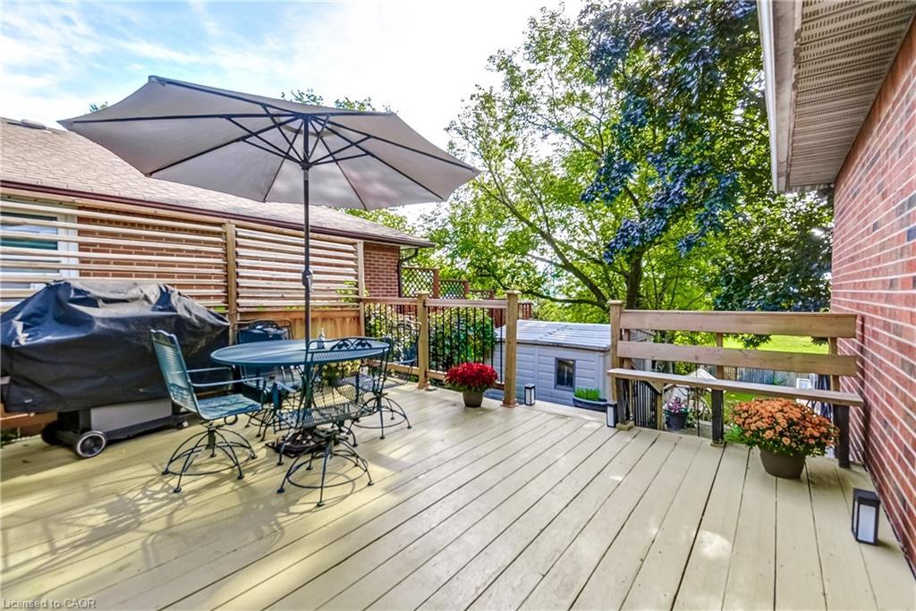 1216 De Quincy Crescent, Burlington, ON - Outdoor With Deck Patio Veranda With Exterior