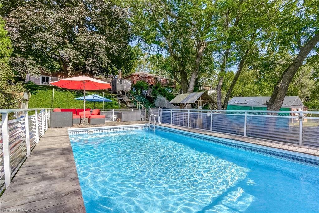 1216 De Quincy Crescent, Burlington, ON - Outdoor With In Ground Pool With Backyard
