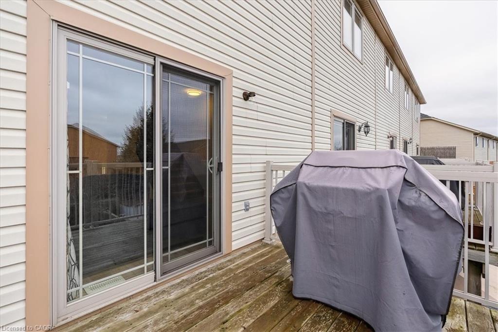 65 Willow Lane, Grimsby, ON - Outdoor With Exterior