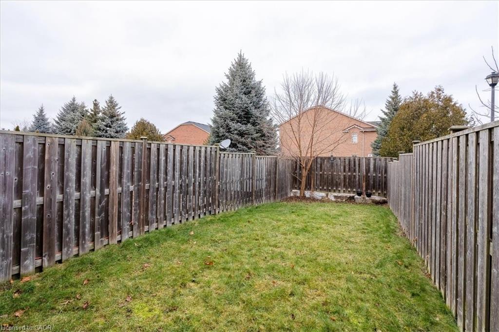 65 Willow Lane, Grimsby, ON - Outdoor