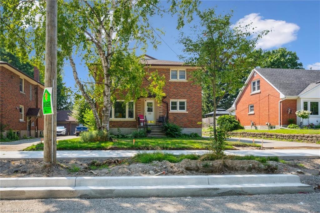 3-115 Marlborough Avenue, Kitchener, ON - Outdoor