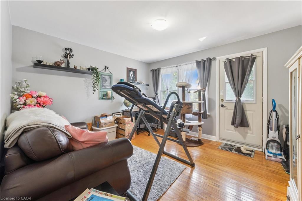 3-115 Marlborough Avenue, Kitchener, ON - Indoor Photo Showing Gym Room