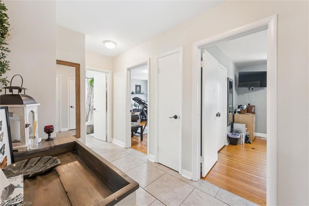 3-115 Marlborough Avenue, Kitchener, ON - Indoor Photo Showing Other Room