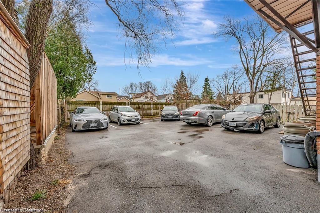 82 Albert Street, St. Catharines, ON