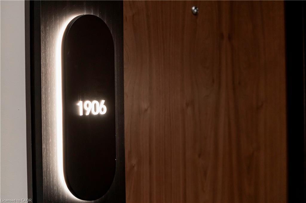 1906-25 Wellington Street S, Kitchener, ON - Indoor Photo Showing Other Room