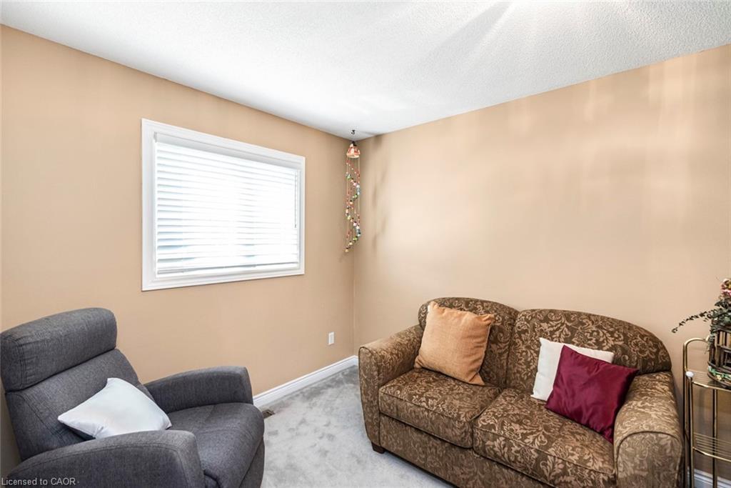 36-10 Wentworth Drive, Grimsby, ON - Indoor