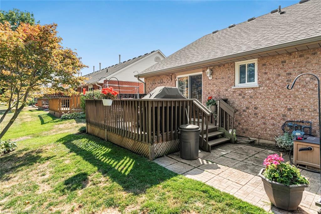 36-10 Wentworth Drive, Grimsby, ON - Outdoor