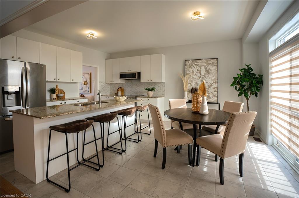 51 Ahchie Court, Vaughan, ON - Indoor