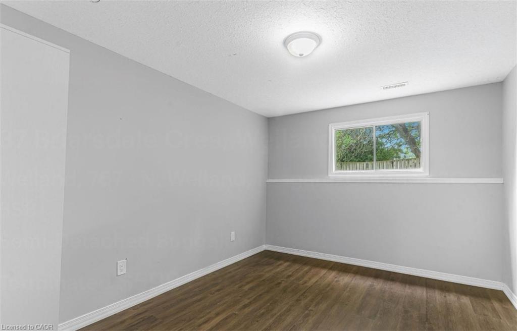 37 Briarsdale Crescent, Welland, ON - Indoor Photo Showing Other Room