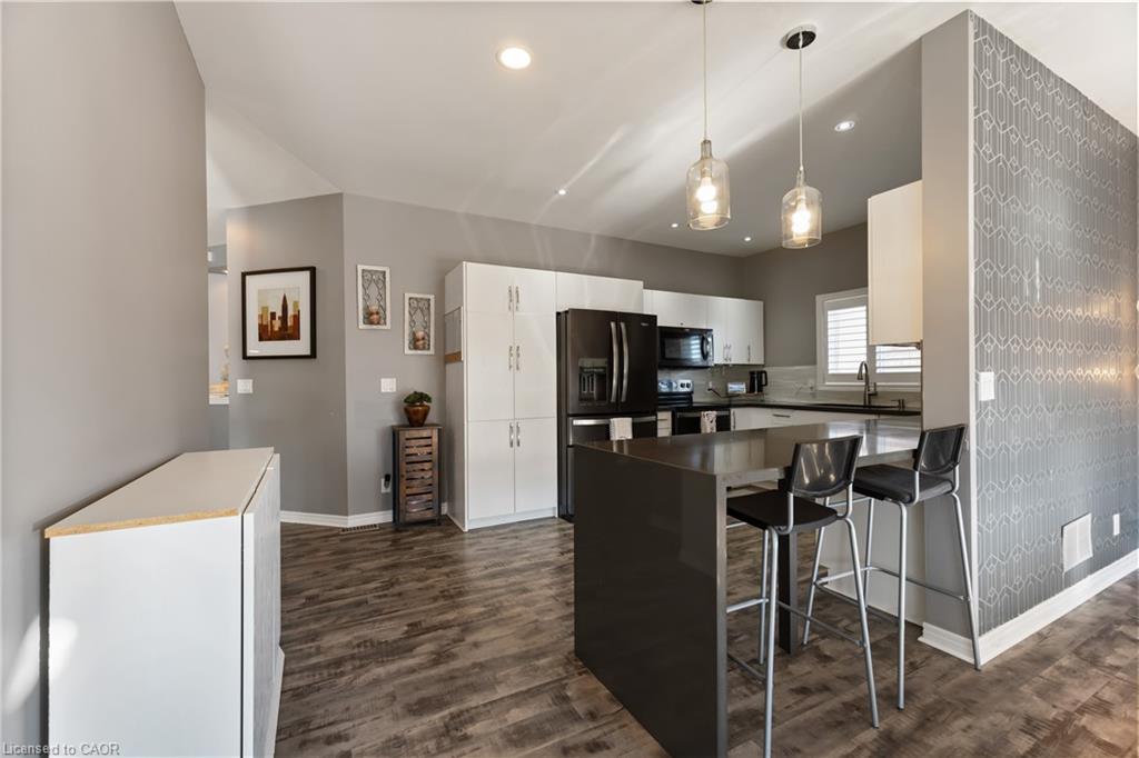 39 Honey Locust Circle, Thorold, ON - Indoor Photo Showing Other Room