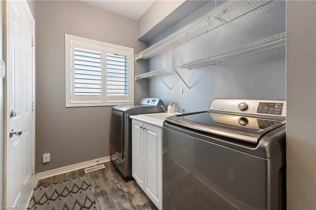 39 Honey Locust Circle, Thorold, ON - Indoor Photo Showing Laundry Room