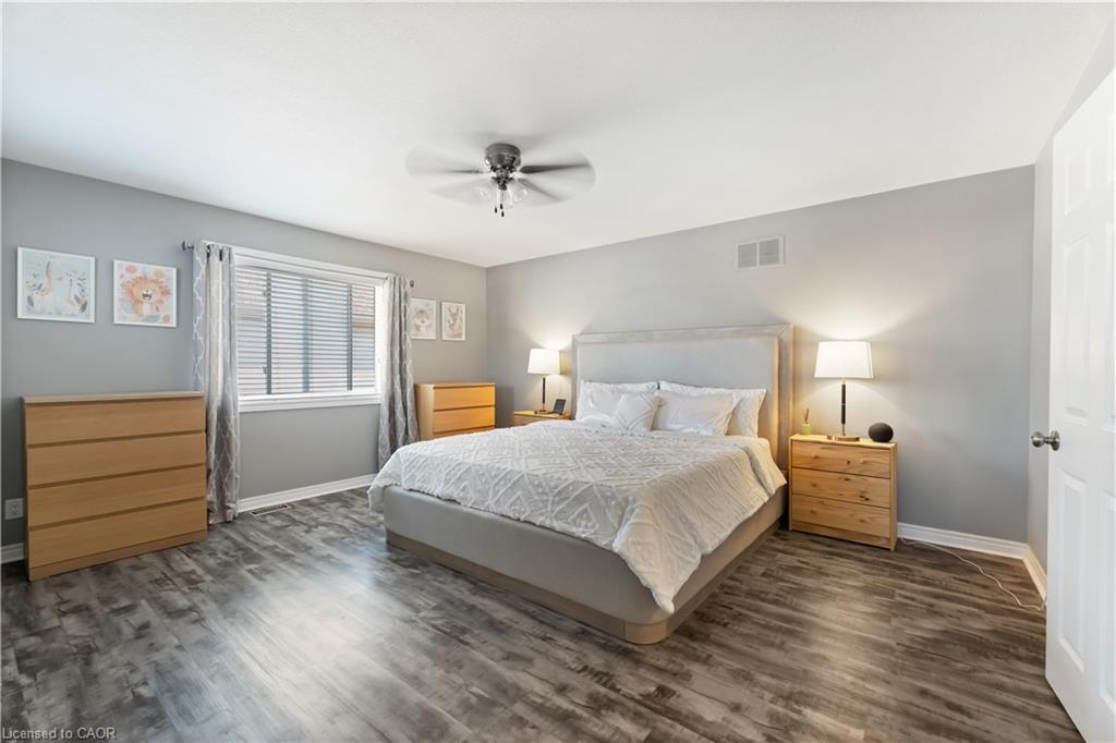 39 Honey Locust Circle, Thorold, ON - Indoor Photo Showing Bedroom
