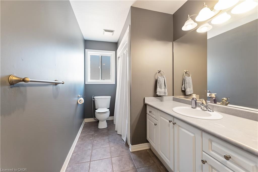 39 Honey Locust Circle, Thorold, ON - Indoor Photo Showing Bathroom