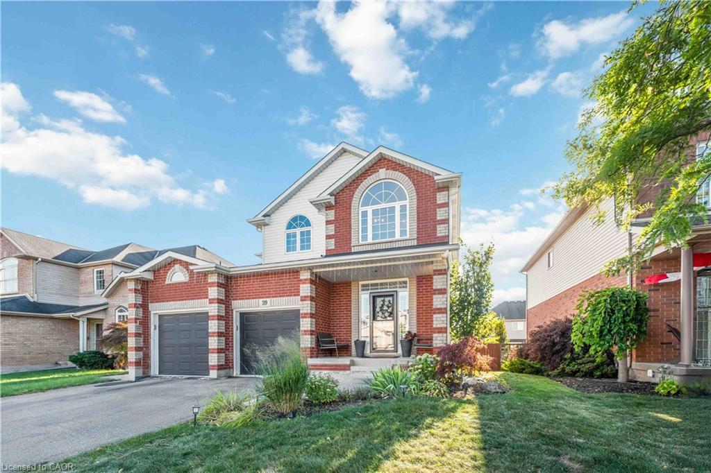 39 Honey Locust Circle, Thorold, ON - Outdoor With Facade