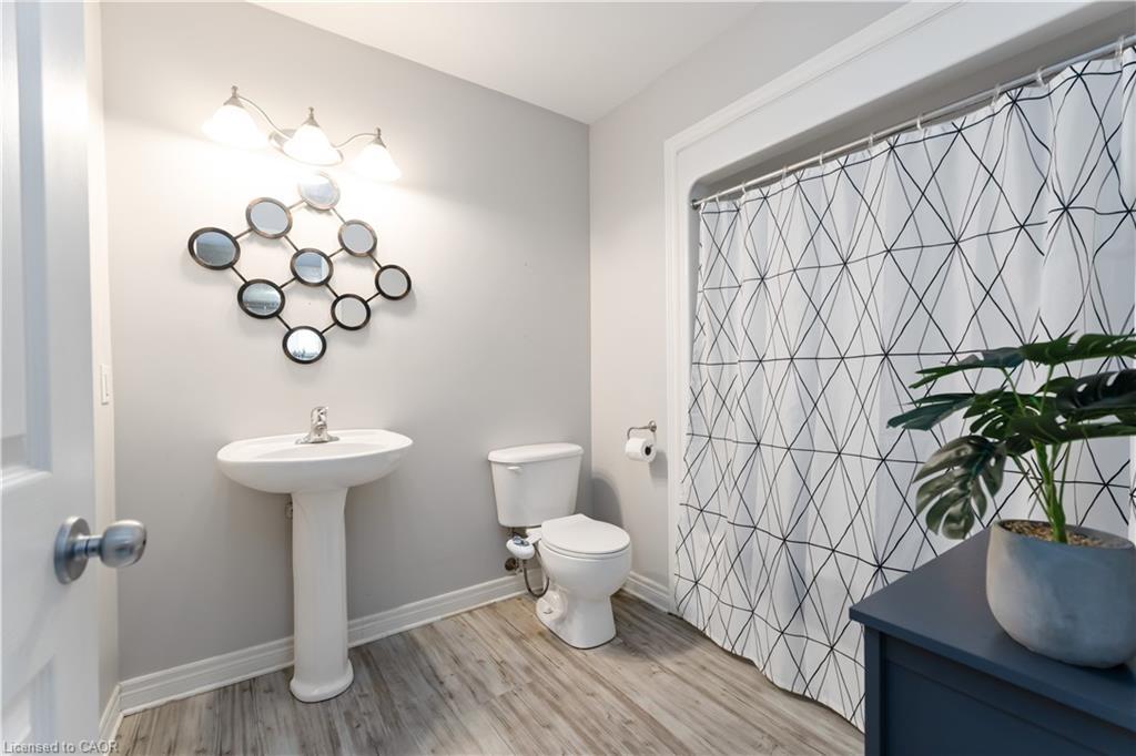 39 Honey Locust Circle, Thorold, ON - Indoor Photo Showing Bathroom