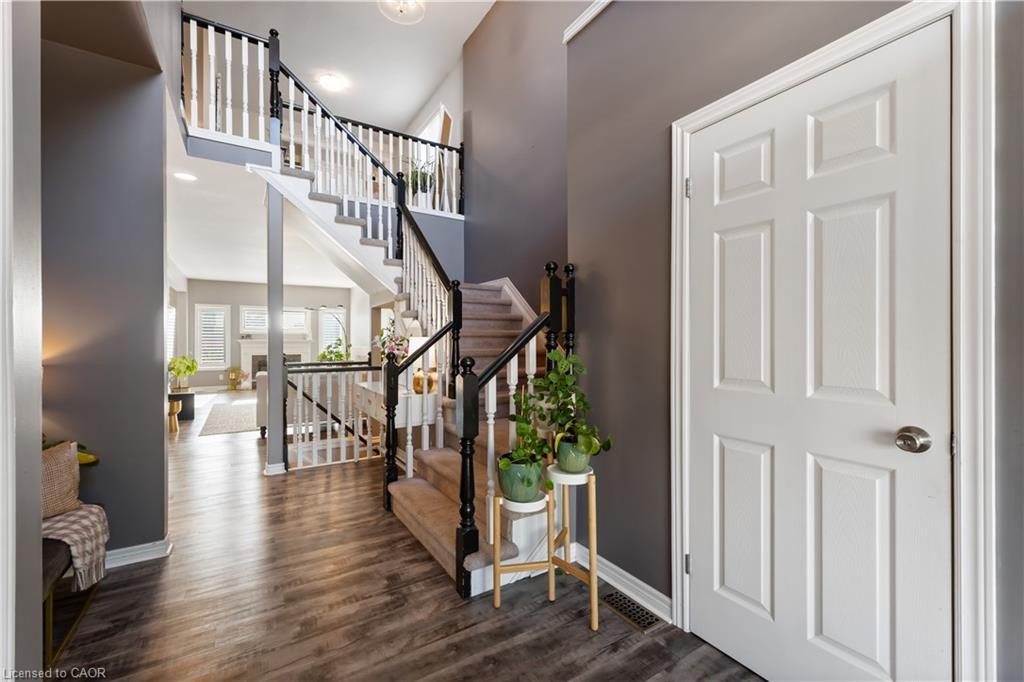 39 Honey Locust Circle, Thorold, ON - Indoor Photo Showing Other Room
