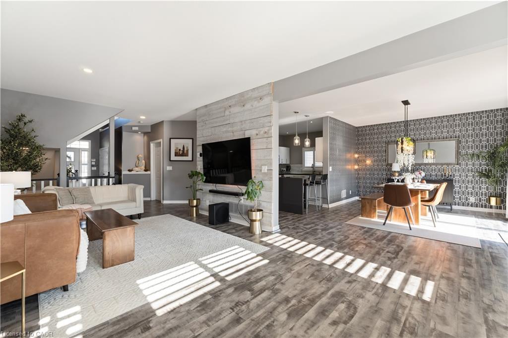 39 Honey Locust Circle, Thorold, ON - Indoor Photo Showing Living Room