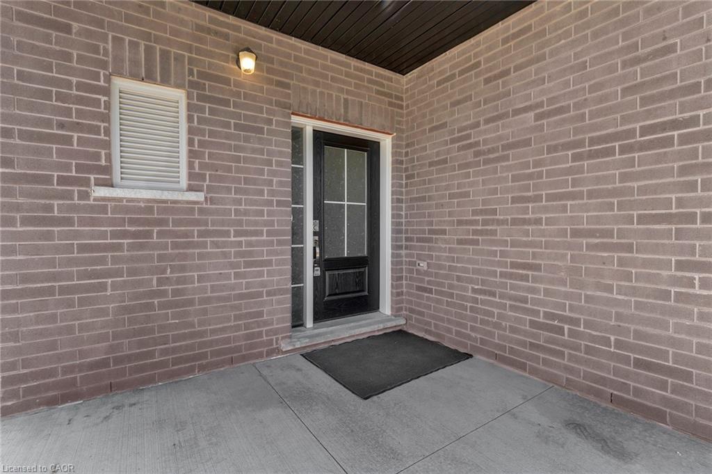 27 Monarch Street, Welland, ON - Outdoor With Exterior