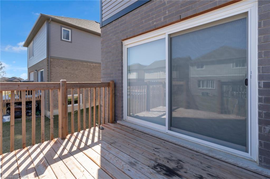 27 Monarch Street, Welland, ON - Outdoor With Deck Patio Veranda With Exterior