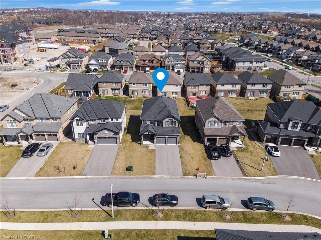 27 Monarch Street, Welland, ON - Outdoor With View