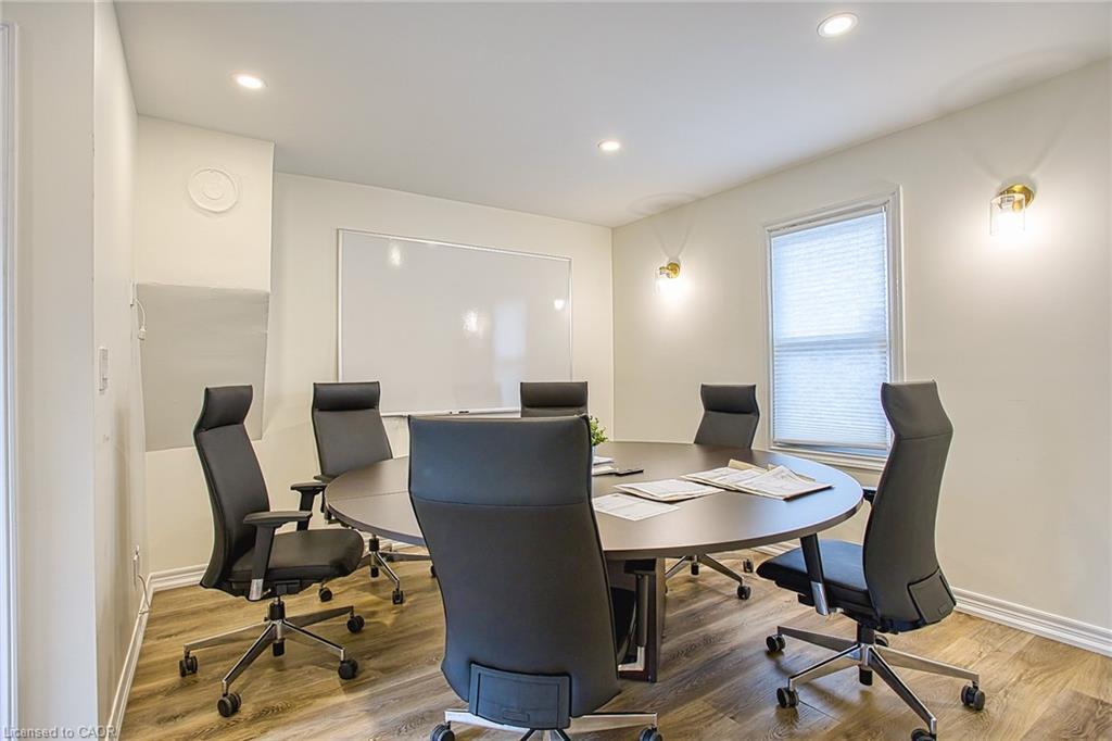 42 Ontario Street, Grimsby, ON