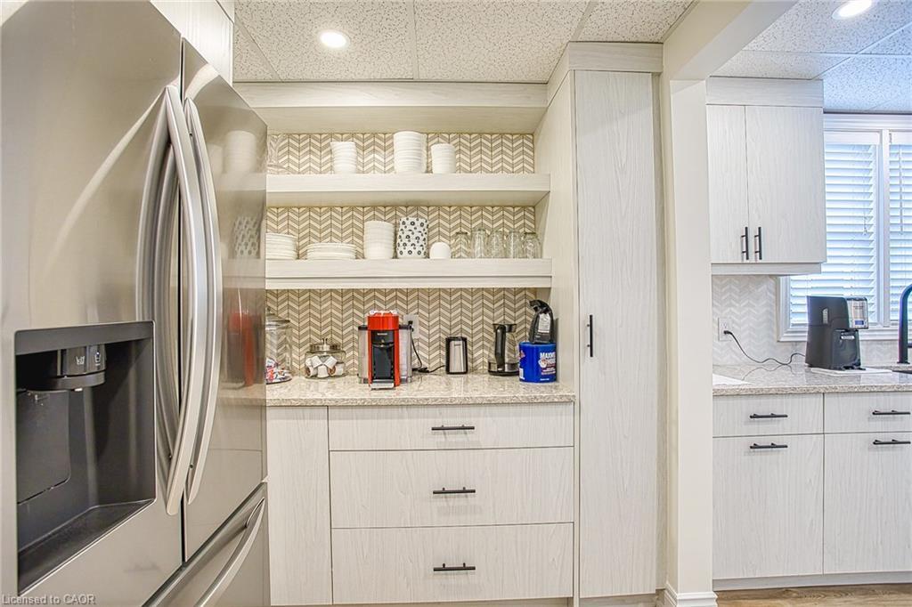 42 Ontario Street, Grimsby, ON