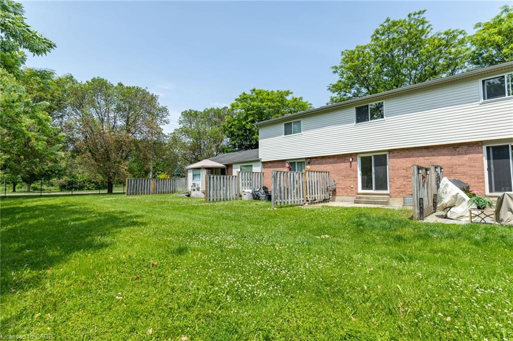 55-40 Imperial Road N, Guelph, ON - Outdoor