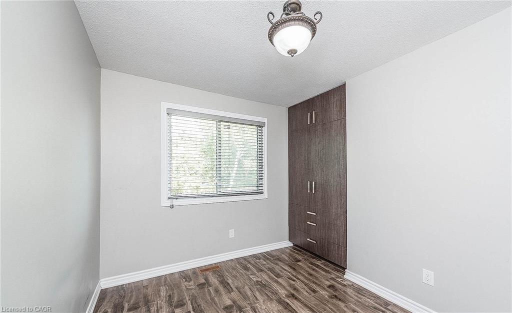 91 Madoc Drive, Brampton, ON - Indoor Photo Showing Other Room