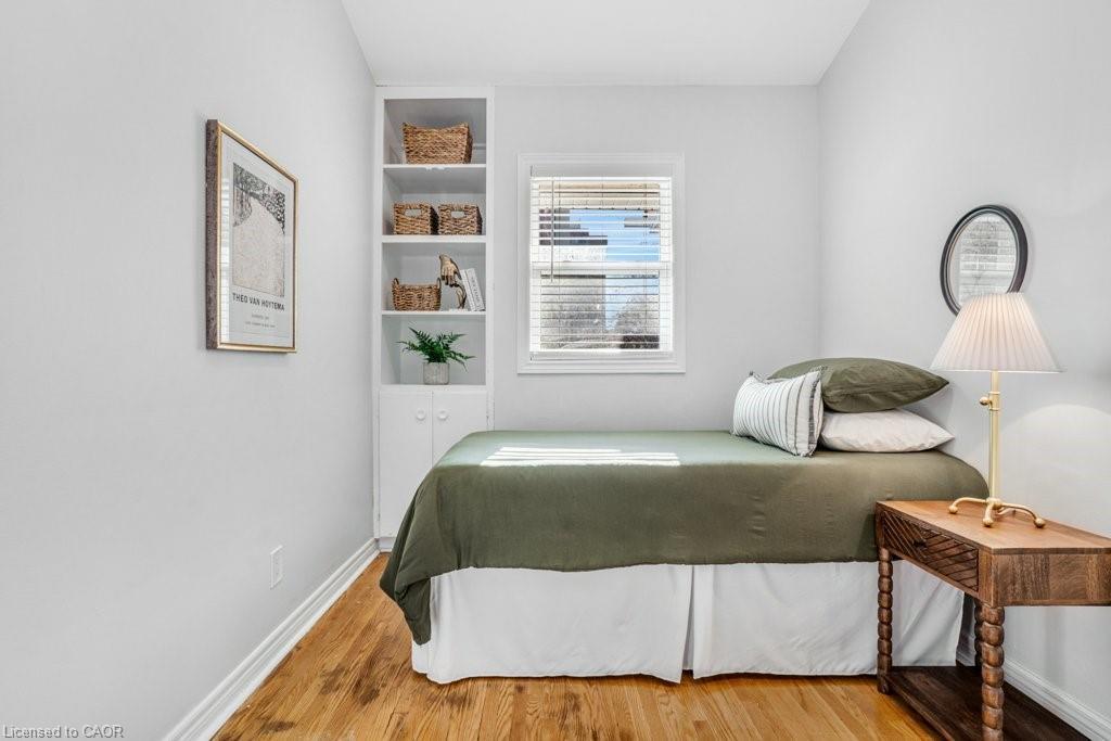 262 Westcourt Place, Waterloo, ON - Indoor Photo Showing Bedroom