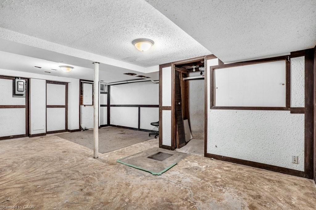 262 Westcourt Place, Waterloo, ON - Indoor Photo Showing Other Room