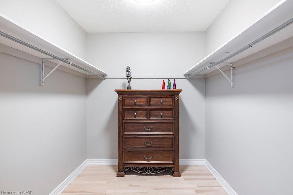 16 Linington Trail, Dundas, ON - Indoor With Storage