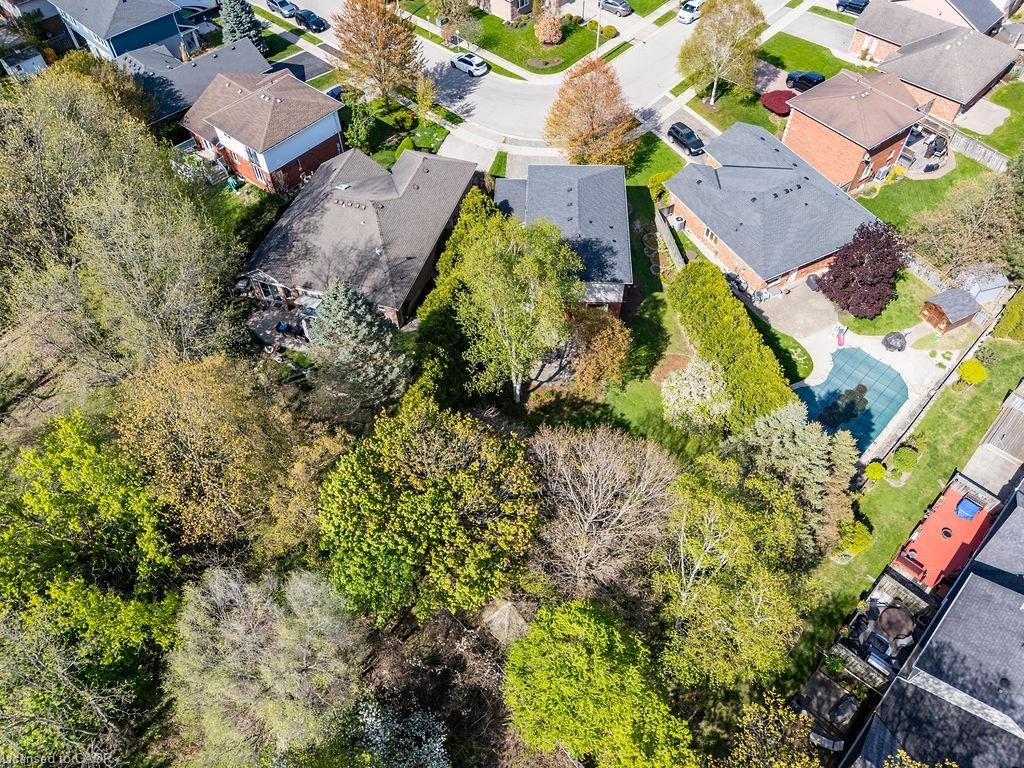 16 Linington Trail, Dundas, ON - Outdoor With View