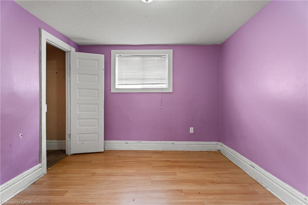 40 Rosemont Avenue, Hamilton, ON - Indoor Photo Showing Other Room