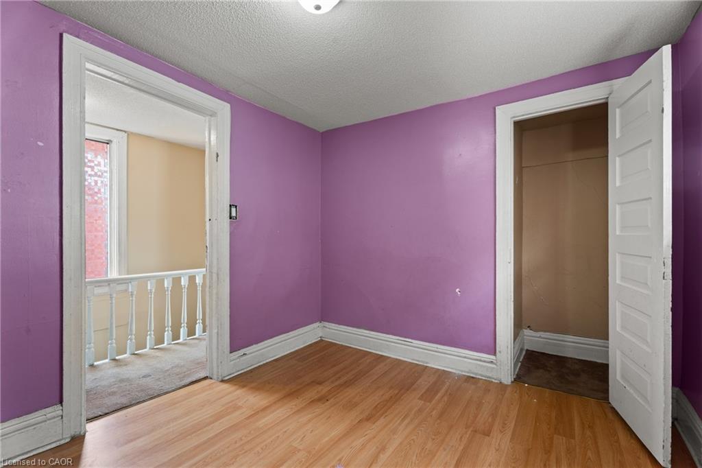 40 Rosemont Avenue, Hamilton, ON - Indoor Photo Showing Other Room