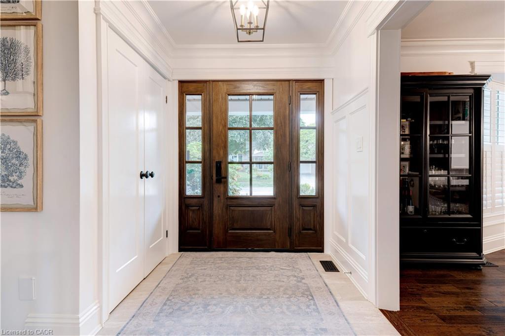 4190 Spruce Avenue, Burlington, ON - Indoor Photo Showing Other Room