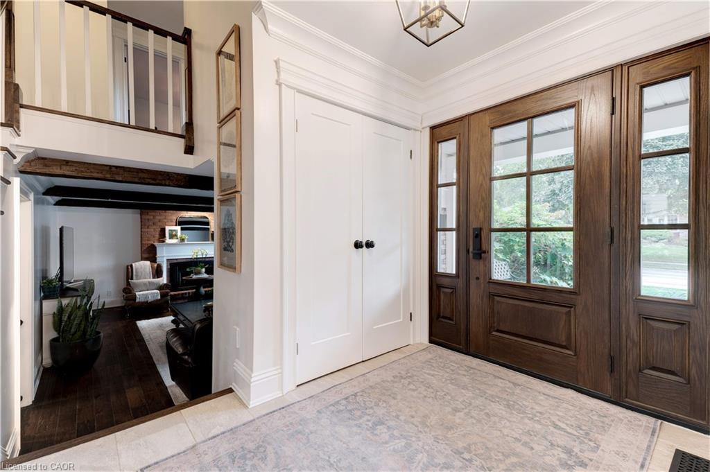 4190 Spruce Avenue, Burlington, ON - Indoor Photo Showing Other Room